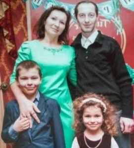 UKRAINE, THE COUNTRY OF EXODUS