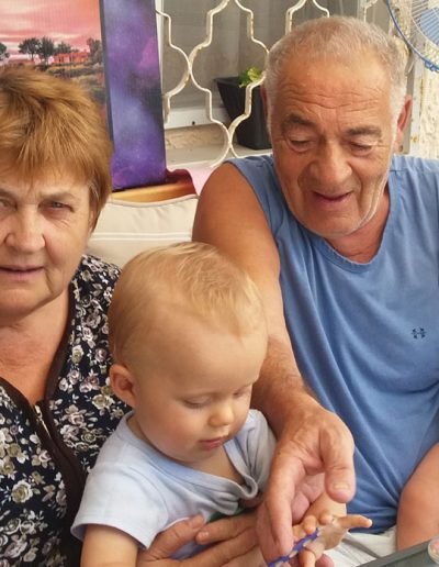 Happily re-united families in Israe