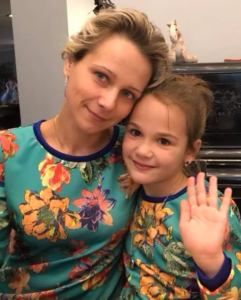 Yulia & Anna